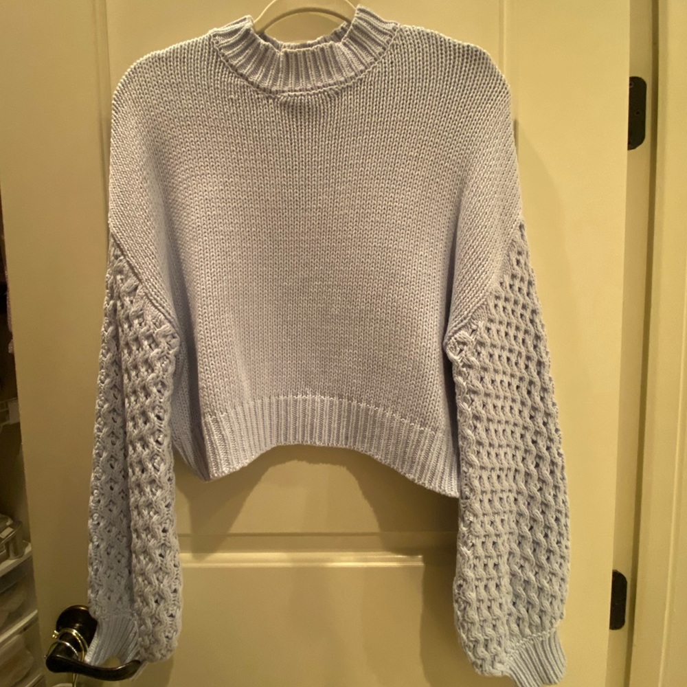 Balloon sleeve sweater